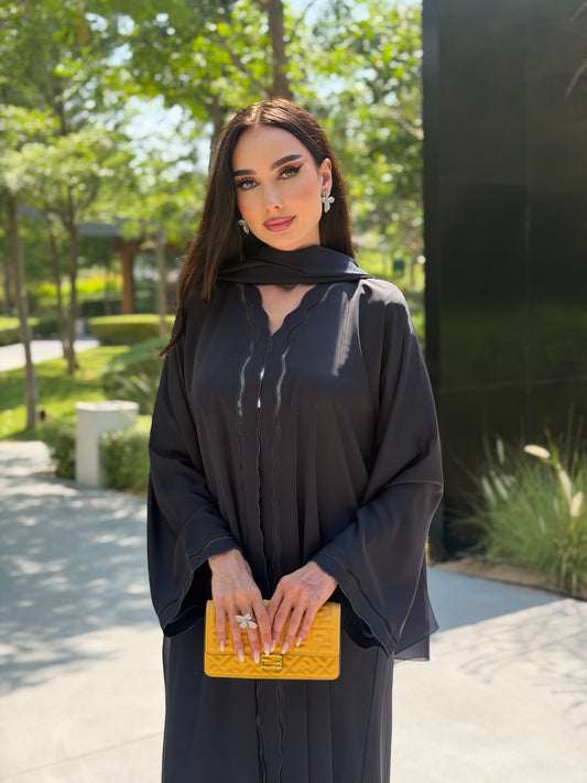LAM215 – Flowy Navy abaya light Nada crepe