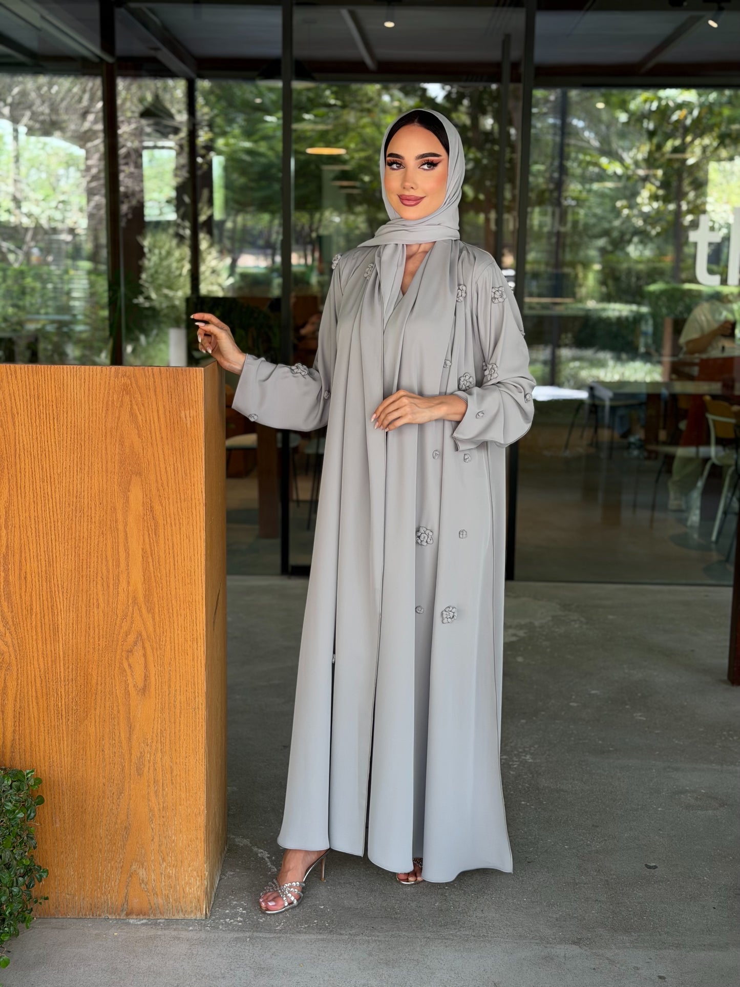 LAM203 – Soft grey A-line abaya in flowy Nada fabric, detailed with delicate - Image 4