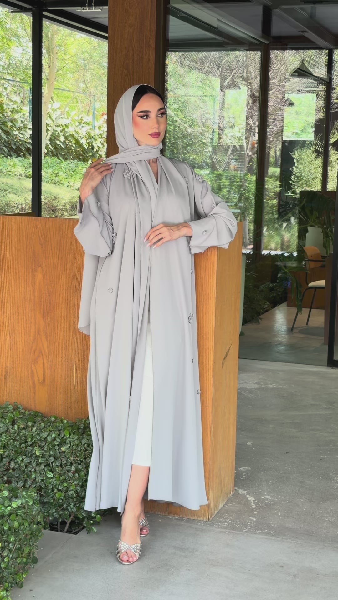 Lamaa Boutique Abaya Video